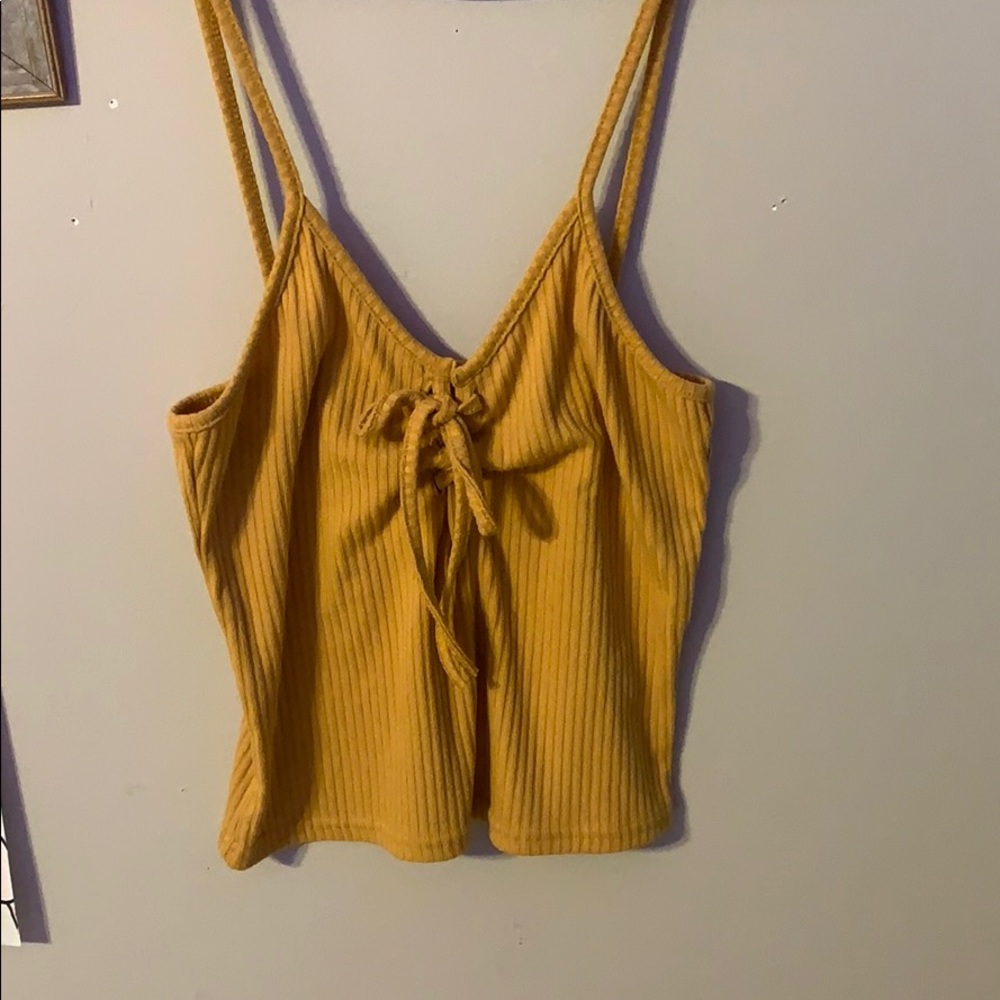 CUTE YELLOW CROP/ SPAGHETTI STRAP